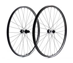 karbonové výplety 29" DUKE Lucky Jack SLS/DT 350/SAPIM CX-Ray 1.331 g