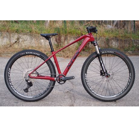 juniorské závodní kolo 27,5" MRX Carbon 1x11 Deore/Suntour Raidon XC 2022