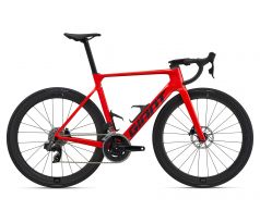 silniční kolo Giant Propel Advanced Pro 1 2023