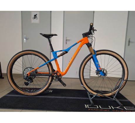 celoodpružené kolo Orbea OIZ M-Custom XX1 AXS 10 kg