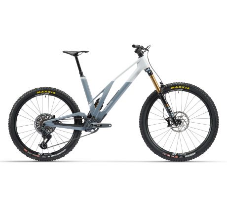 enduro kolo 29"/27.5" Unno Burn Race 2025