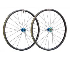 gravel výplety DUKE World Runner X 25 / Hope RS 24 R / Sapim CX-Ray 1.665 g