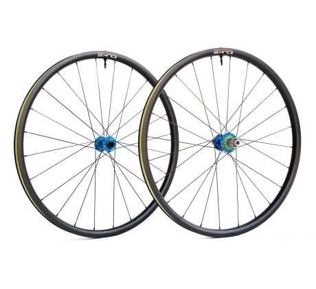 gravel výplety DUKE World Runner X 25 / Hope RS 24 R / Sapim CX-Ray 1.665 g