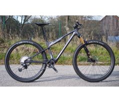 celoodpružené kolo 29" Unno HORN Custom XT Di2 2026
