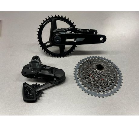 sada Sram Rival XPLR E1 1x13 (přehazovačka, kazeta, kliky s převodníkem)
