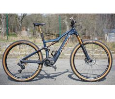 BAZAR lehké elektrokolo 29" Orbea RISE M-Ultimate 15,9 kg 2022 vel. M